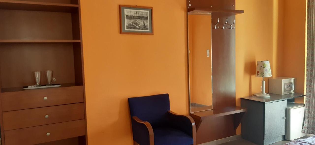 Aqua Hostel Siofok Exterior photo